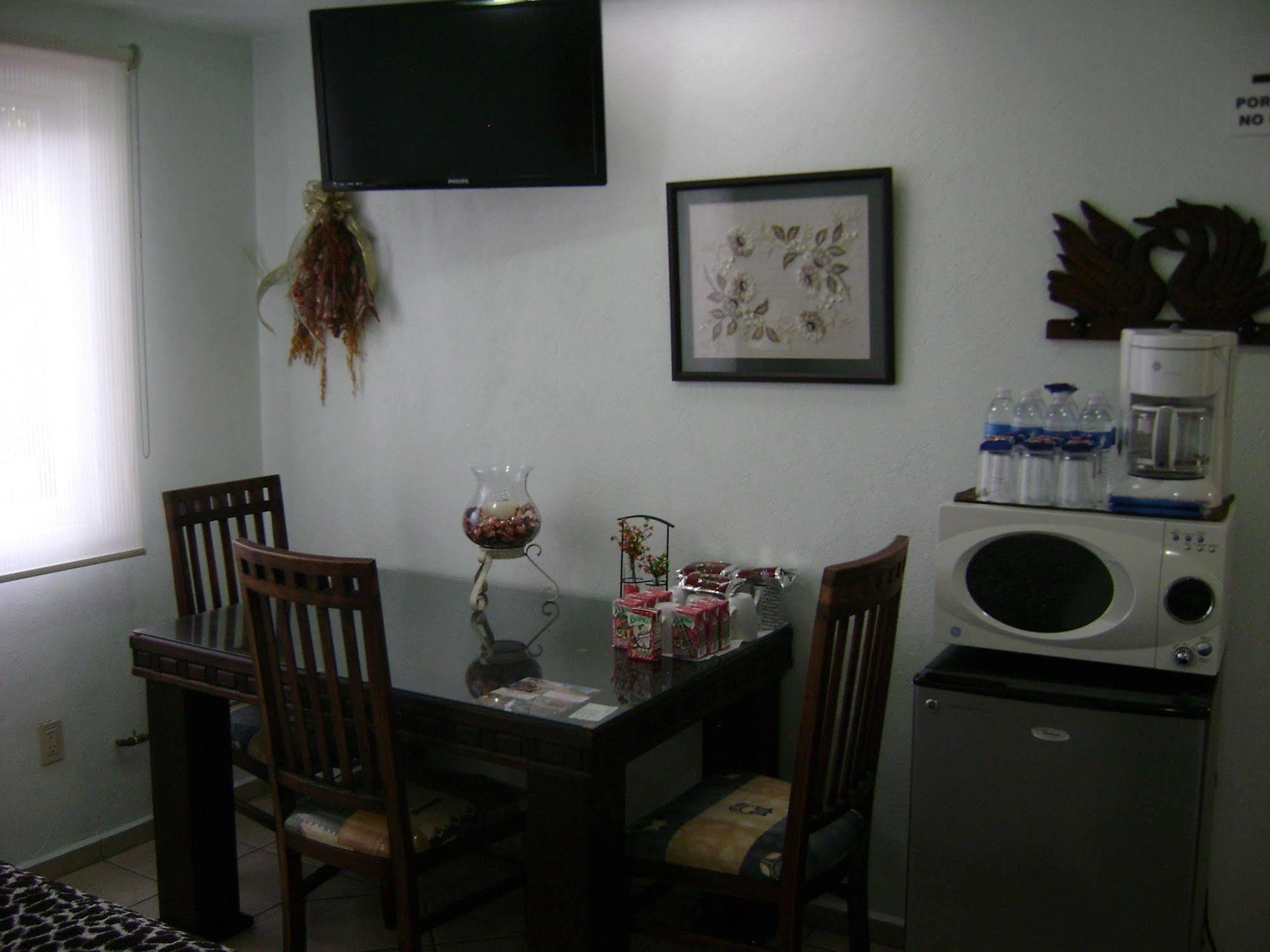 ホテル Residencia Sofia ケレタロ エクステリア 写真